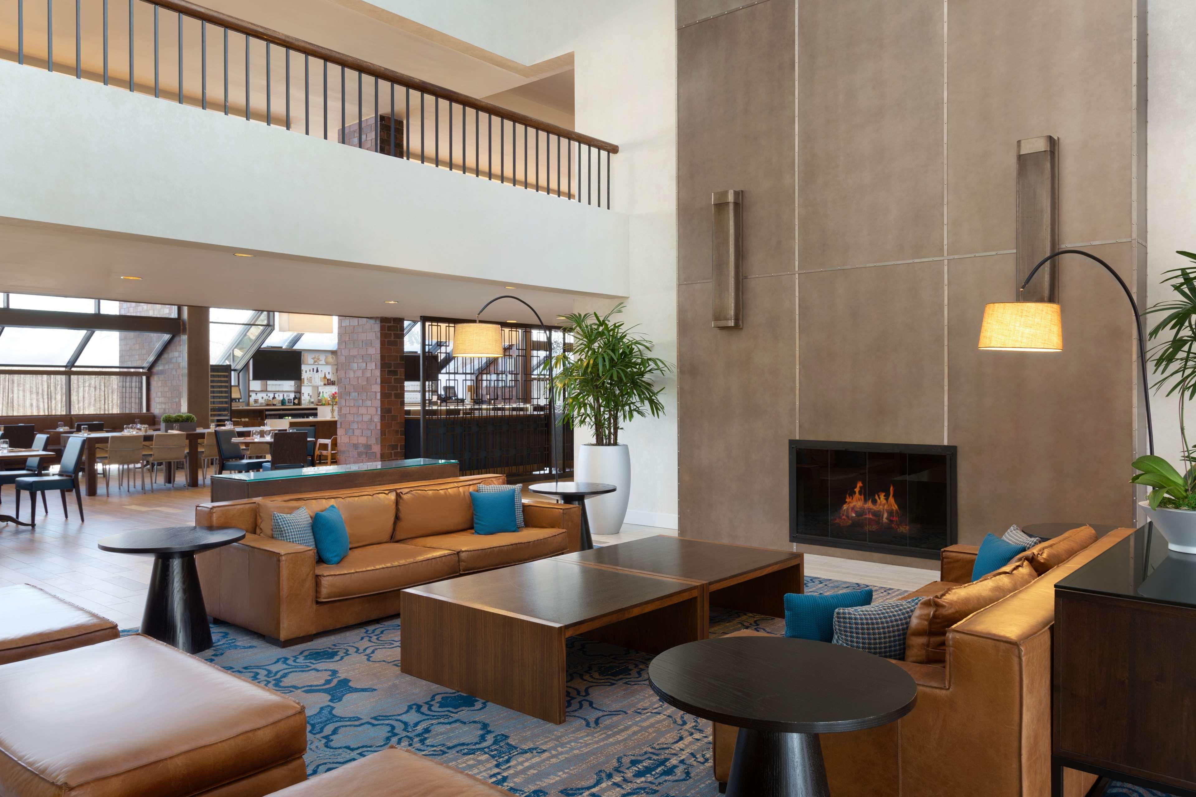 Hilton Boston Dedham Exterior foto