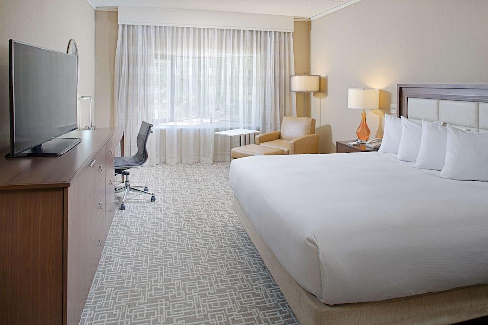 Hilton Boston Dedham Exterior foto